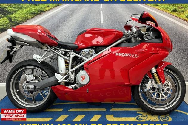 DUCATI 999