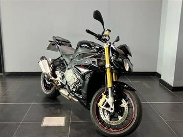 BMW S1000R