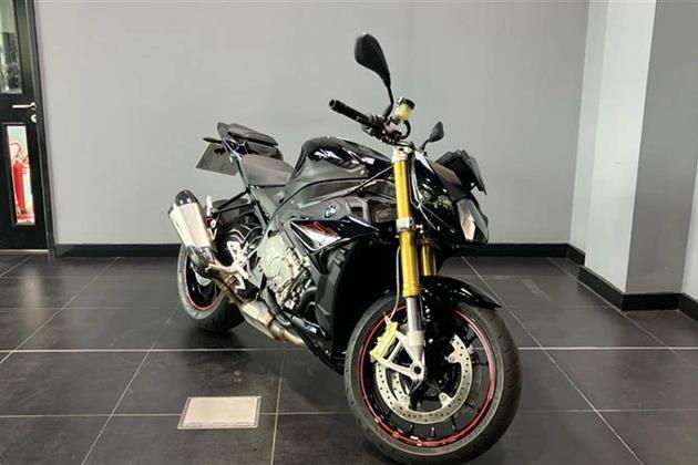 BMW S1000R