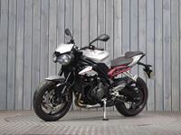 TRIUMPH STREET TRIPLE 765 R