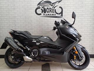 YAMAHA TMAX 560 