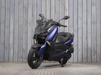 YAMAHA XMAX 300