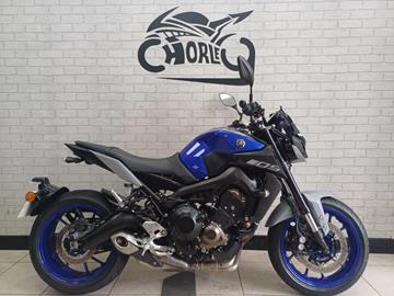 YAMAHA MT-09