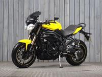 TRIUMPH SPEED TRIPLE 1050