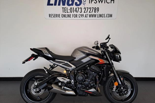 TRIUMPH STREET TRIPLE 765 RS