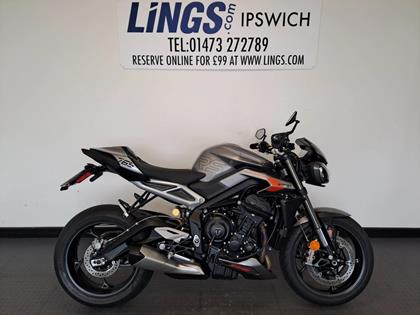 TRIUMPH STREET TRIPLE 765 RS