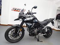 TRIUMPH TIGER 900