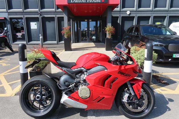 DUCATI PANIGALE V4