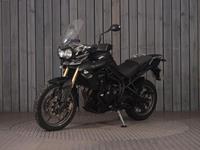 TRIUMPH TIGER 800