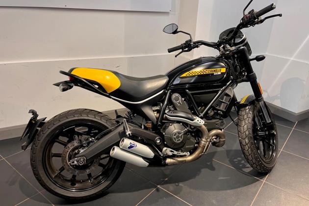 DUCATI SCRAMBLER 800