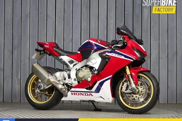 HONDA CBR1000RR FIREBLADE