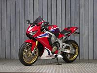 HONDA CBR1000RR FIREBLADE