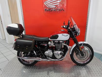 TRIUMPH BONNEVILLE T120