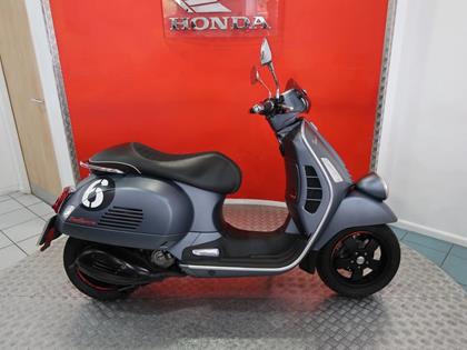 PIAGGIO VESPA SEI GIORNI 300