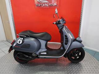 PIAGGIO VESPA SEI GIORNI 300 