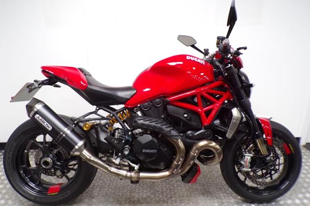 DUCATI MONSTER 1200R