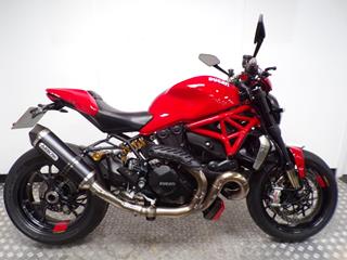 DUCATI MONSTER 1200R 