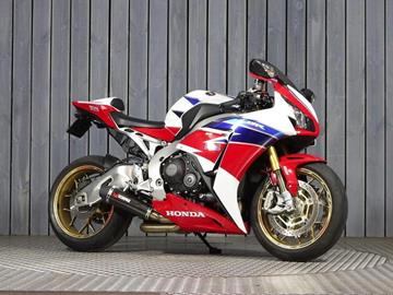 HONDA CBR1000RR FIREBLADE