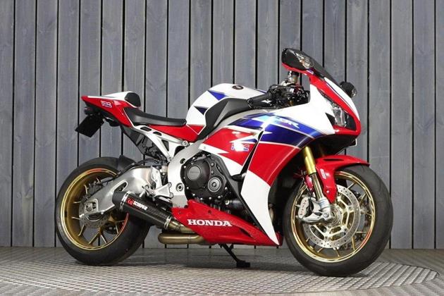 HONDA CBR1000RR FIREBLADE