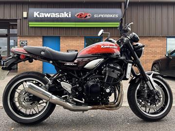 KAWASAKI Z900RS