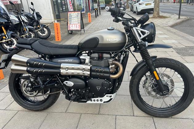 TRIUMPH STREET SCRAMBLER