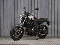 YAMAHA XSR700