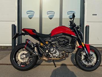 DUCATI MONSTER 937