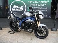 TRIUMPH SPEED TRIPLE 1050