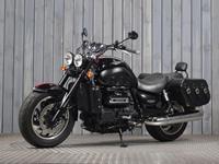 TRIUMPH ROCKET III