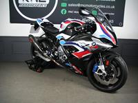 BMW M1000RR