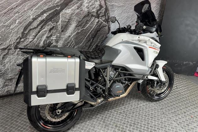 KTM 1290 SUPER ADVENTURE