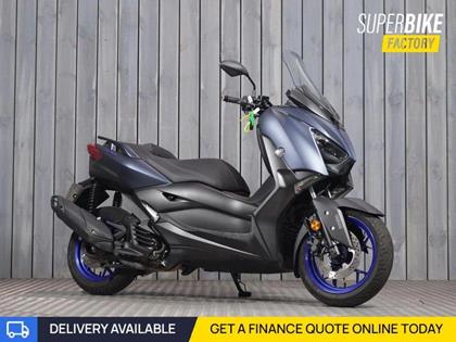 YAMAHA XMAX 125