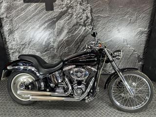 HARLEY-DAVIDSON DEUCE 