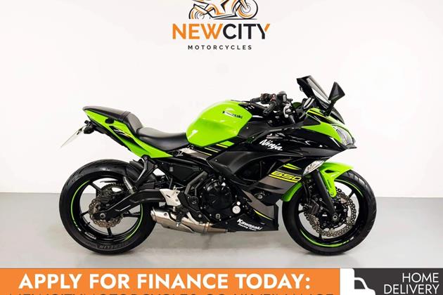 KAWASAKI NINJA 650