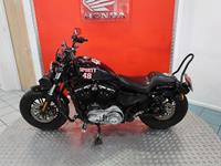 HARLEY-DAVIDSON SPORTSTER 1200