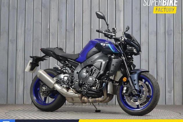 YAMAHA MT-10