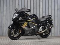 SUZUKI GSX1300R HAYABUSA