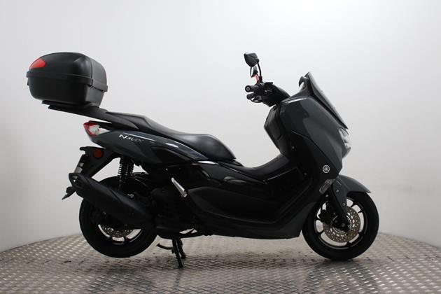 YAMAHA NMAX 125