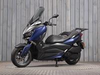 YAMAHA XMAX 300