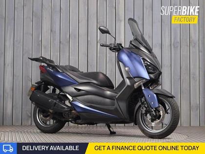 YAMAHA XMAX 300