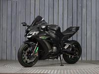 KAWASAKI ZX-10R