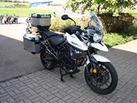 TRIUMPH TIGER 800