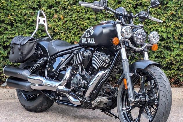 INDIAN CHIEF DARK HORSE