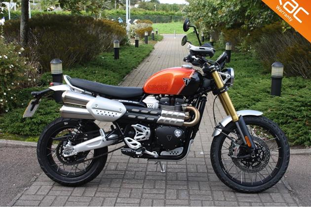 TRIUMPH SCRAMBLER 1200