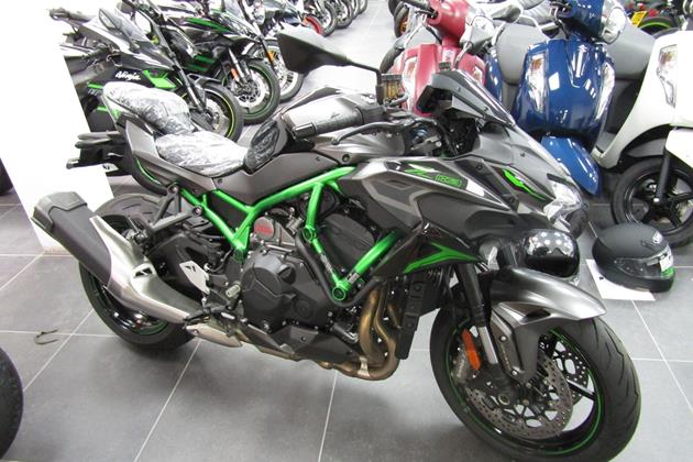 KAWASAKI Z1000