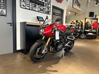 TRIUMPH SPEED TRIPLE 1200 RR