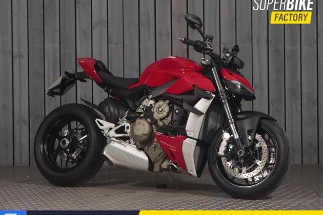 DUCATI STREETFIGHTER V4