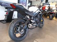 TRIUMPH STREET TRIPLE 765 R