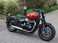 TRIUMPH BONNEVILLE BOBBER