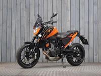 KTM 690 DUKE